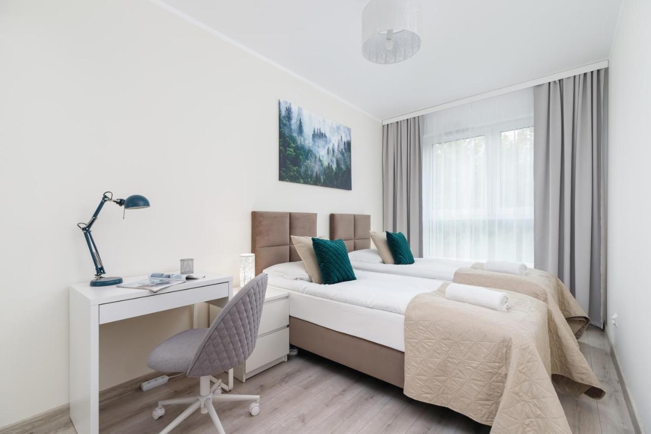 W Parku Lotnikow Apartments Tauron Arena By Noclegi Renters كراكوفيا المظهر الخارجي الصورة